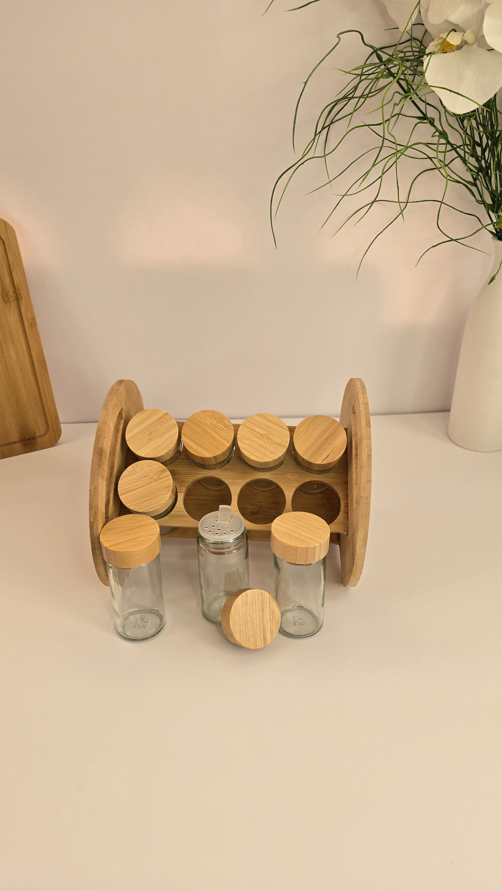Eight-jar bamboo spice rack with removable shaker inserts and lids