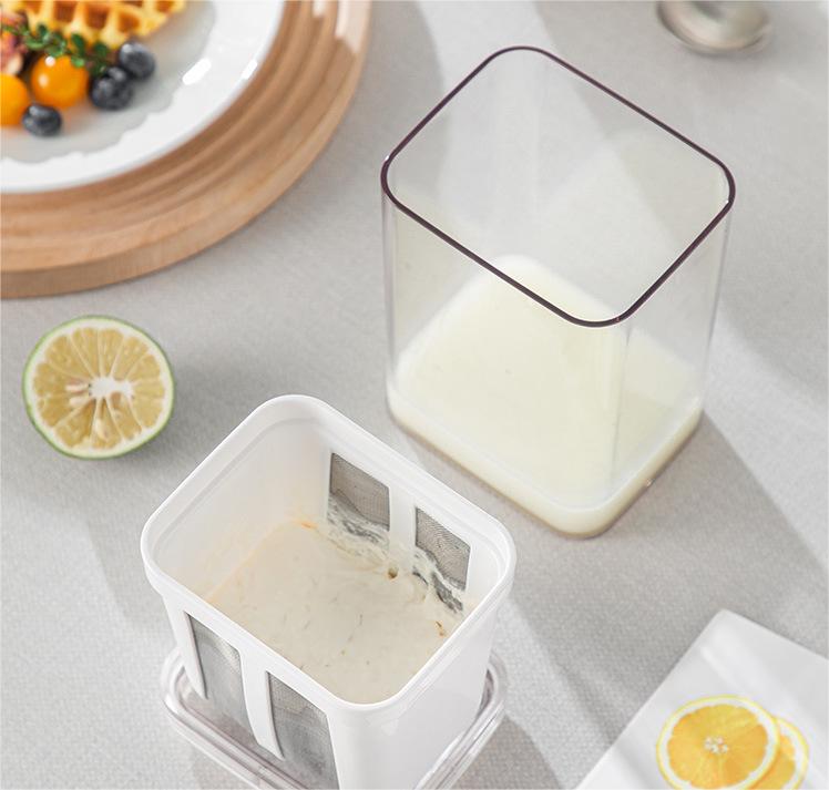 Instructions for straining yogurt in the refrigerator